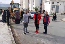 صورة الطارف/  رئيسة الدائرة  تطلق حملة كبرى لنظافة المحيط والقضاء على النقاط السوداء .